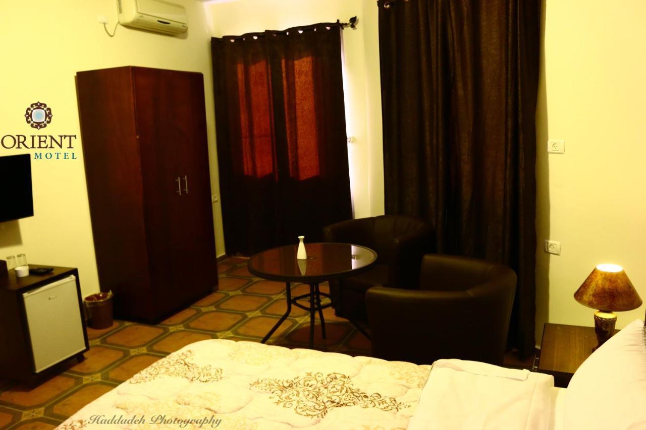 Orient Hotel เนบลุส ภายนอก รูปภาพ